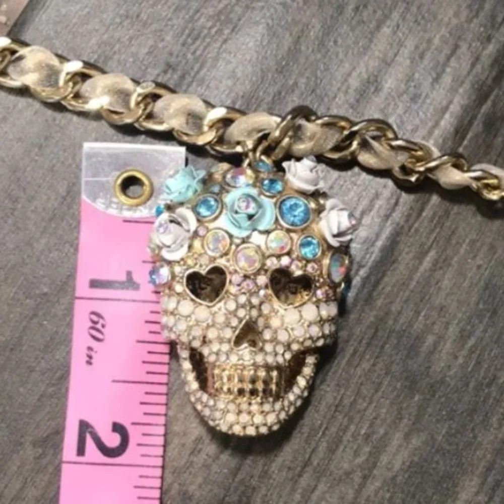 NWT Betsey Johsnon Sugar Skull Necklace - Picture 11 of 14